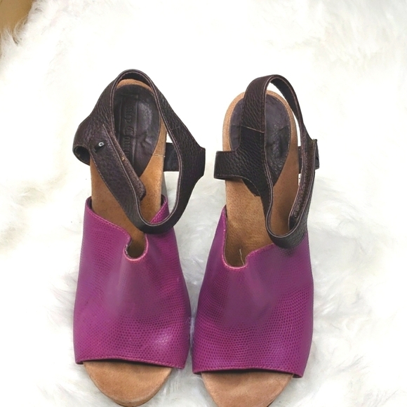 Juicy Couture Berry Fame Peep Toe Pumps Sandals 7.5M purple - Picture 7 of 11